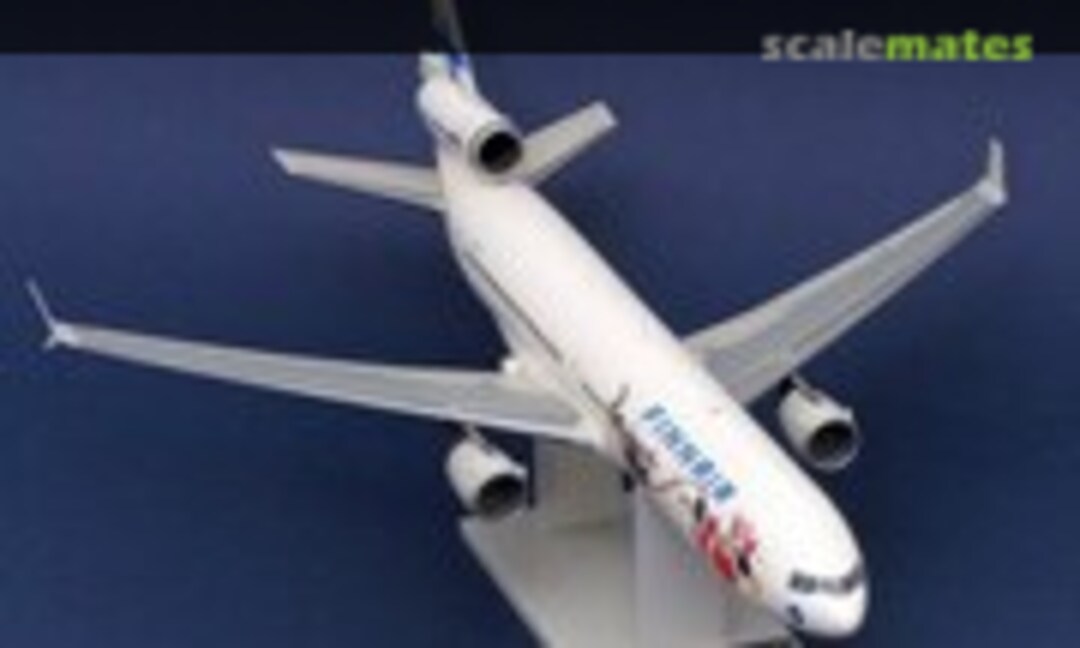 McDonnell Douglas MD-11 1:144