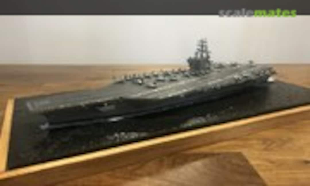 Flugzeugträger USS Ronald Reagan 1:700