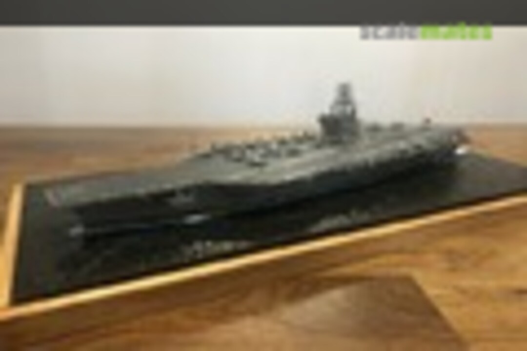 Flugzeugträger USS Ronald Reagan 1:700