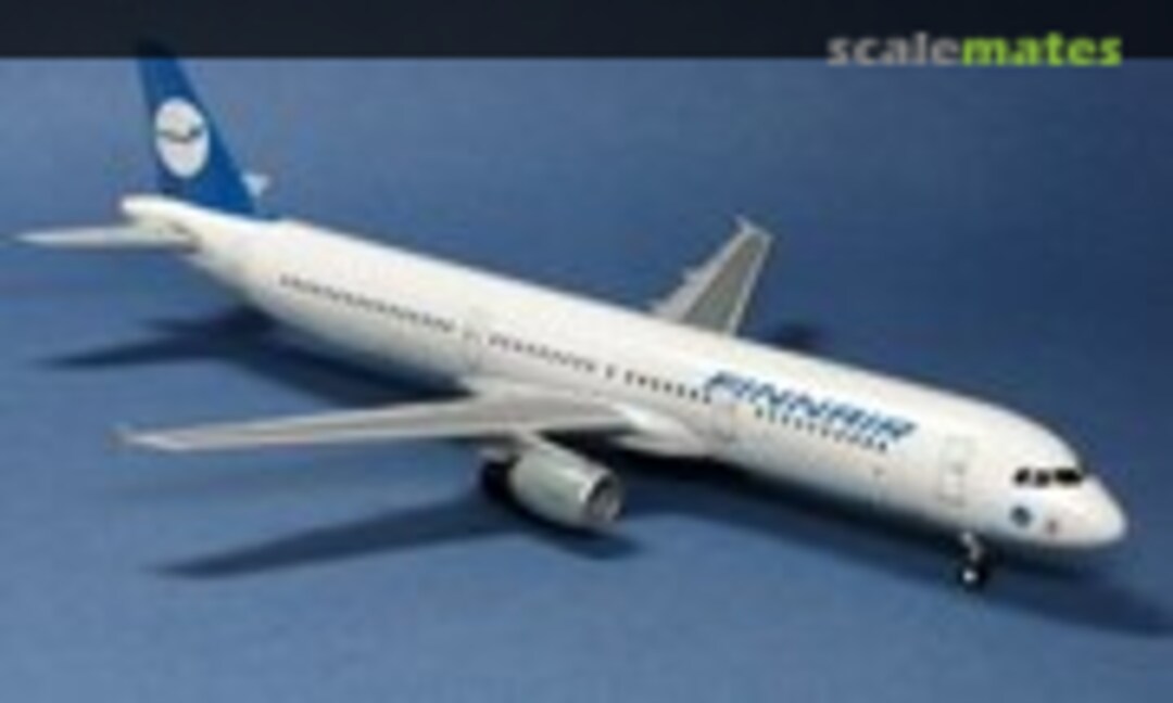 Airbus A321 1:144