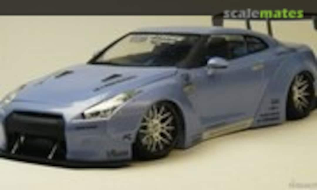 Nissan GT-R Liberty Walk 1:24