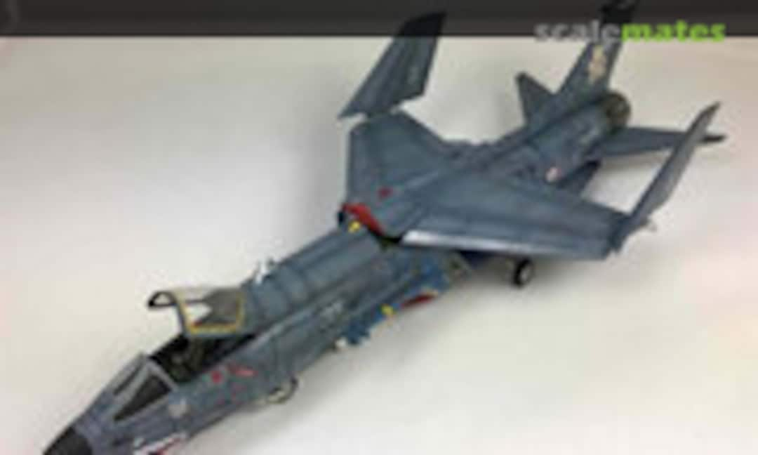 Vought F-8P Crusader 1:72