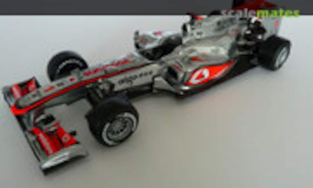 McLaren Mercedes MP4-25 1:24