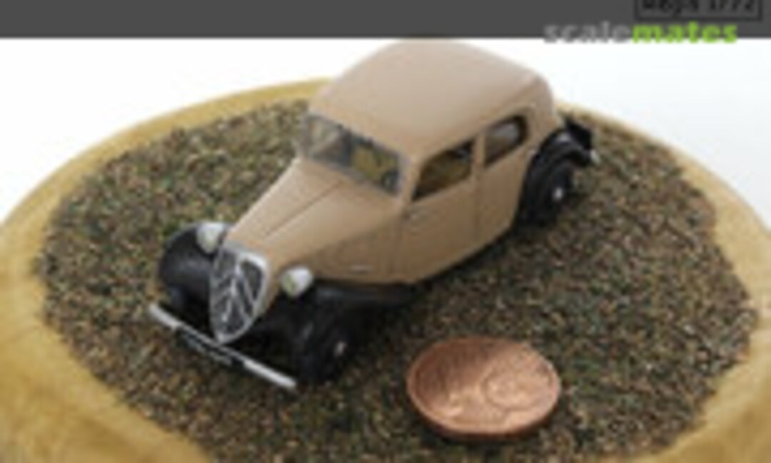 Citroën 11CV Traction 1:72