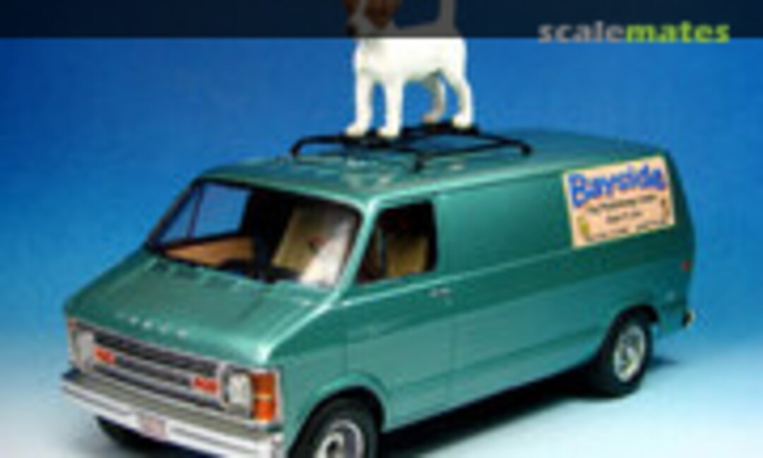 Dodge Dog Van 1:25