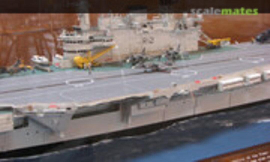 HMS Hermes Modelle in Portsmou u Yeovilton