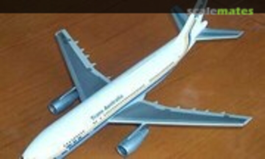 Airbus A300B4 1:144