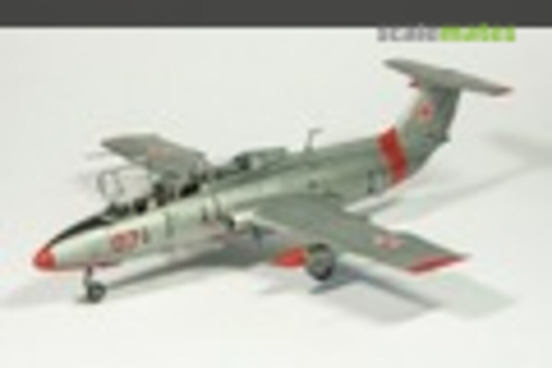 Aero L-29 Delfin 1:48