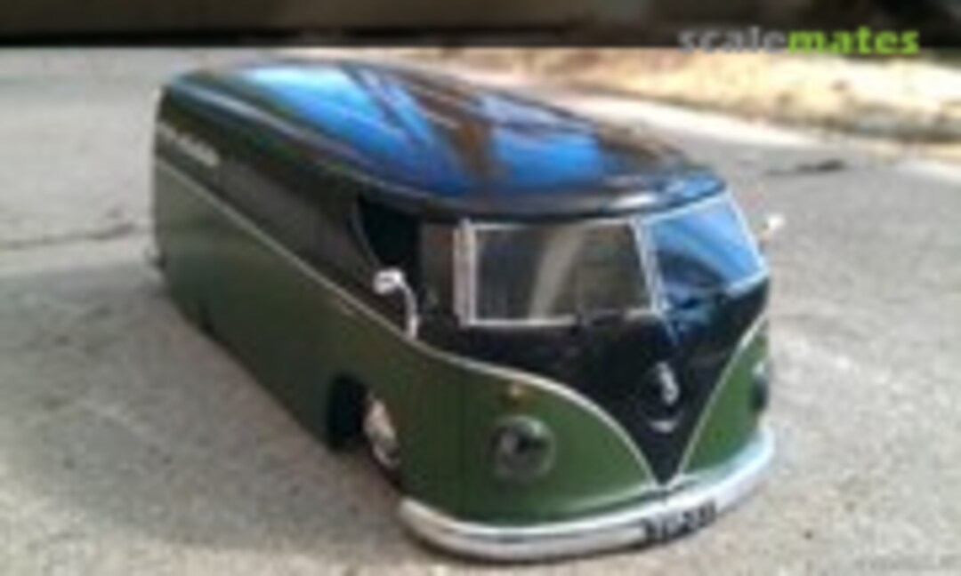 VW Type 2 T1 Samba Bus 1:24