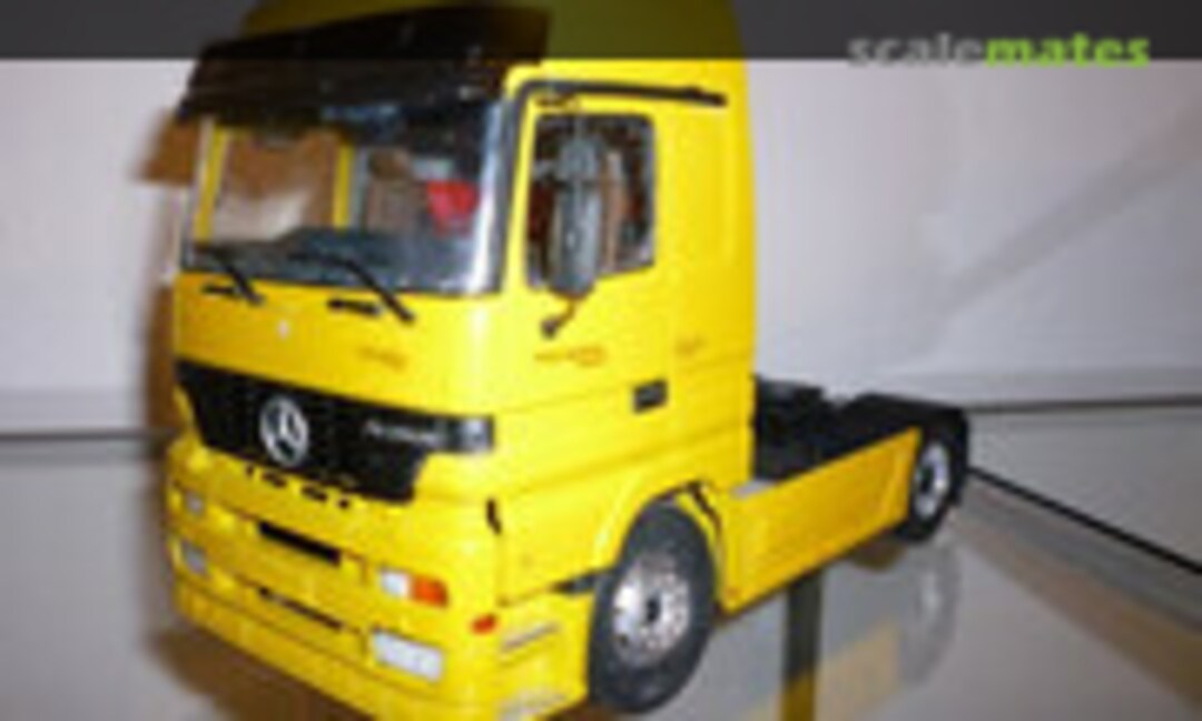 Mercedes-Benz Actros 1:24