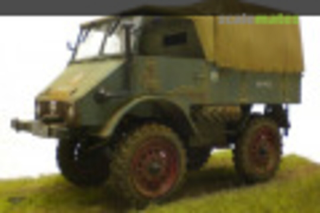 1953 Unimog 401 1:24