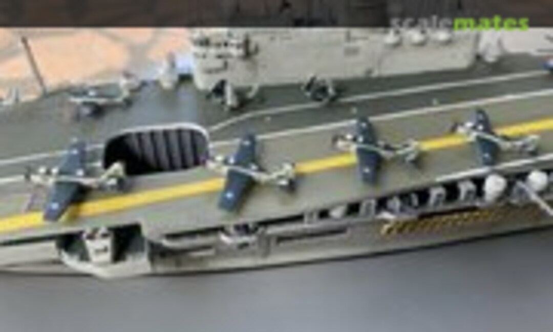 HMS Eagle (R05) 1:700