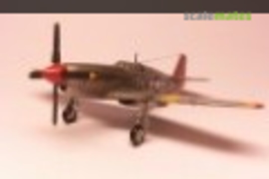 North American P-51B Mustang 1:144