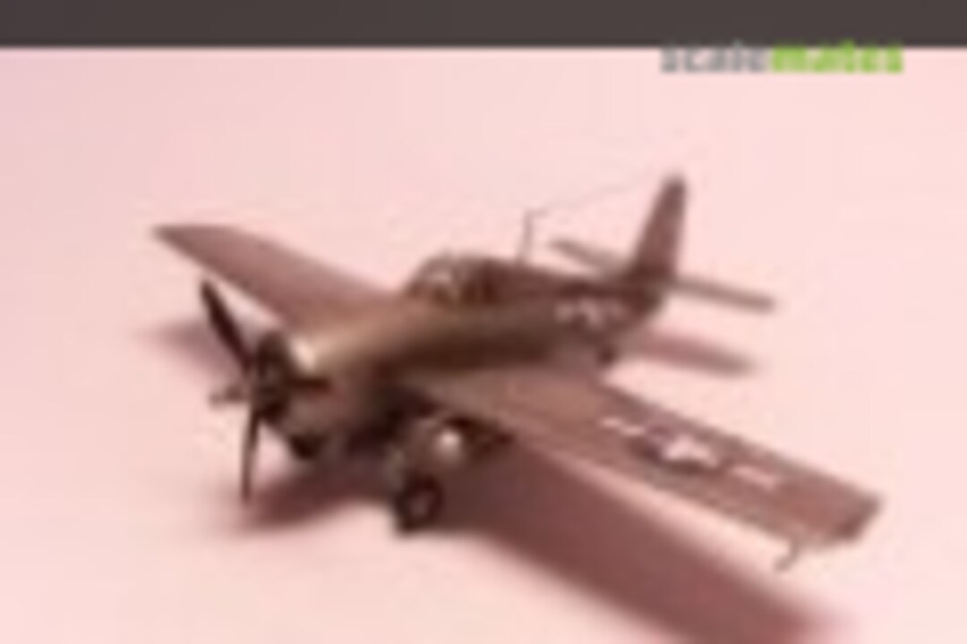 Grumman FM-2 Wildcat 1:144