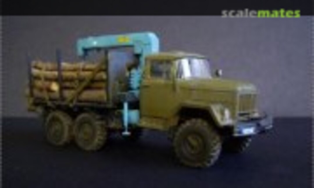 ZIL-131 timber carrier 1:72