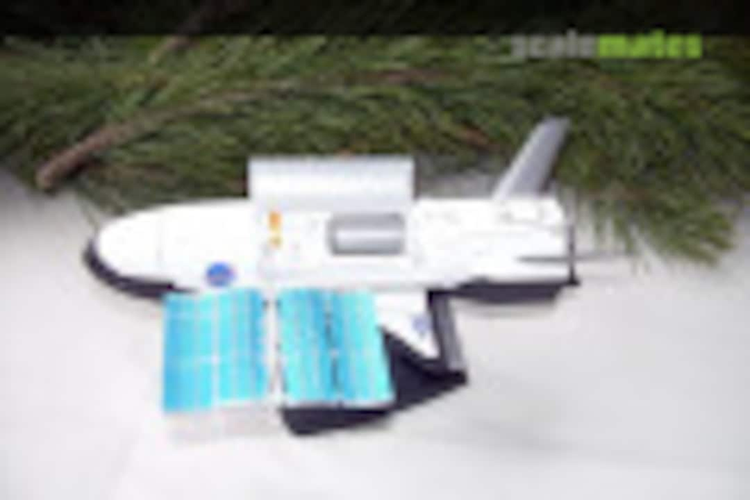 Boeing X-37B 1:50