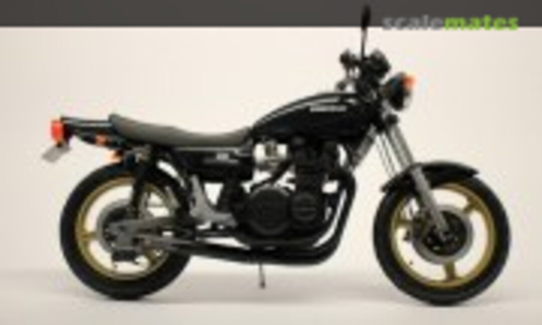 Kawasaki Z900 1:12