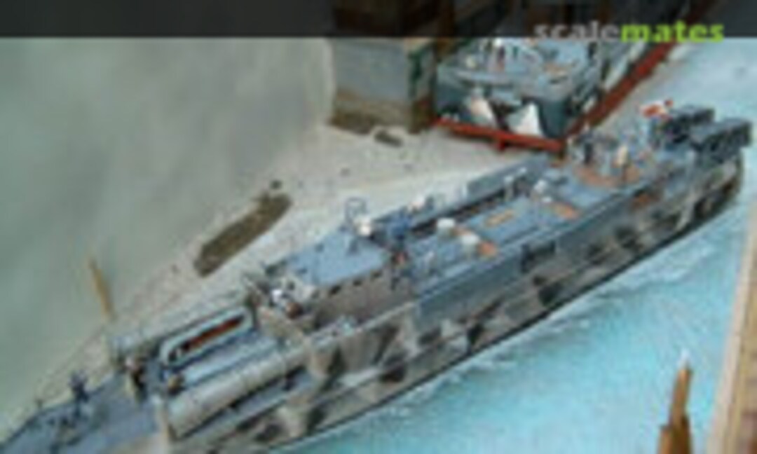 Marinefährpram 1:72