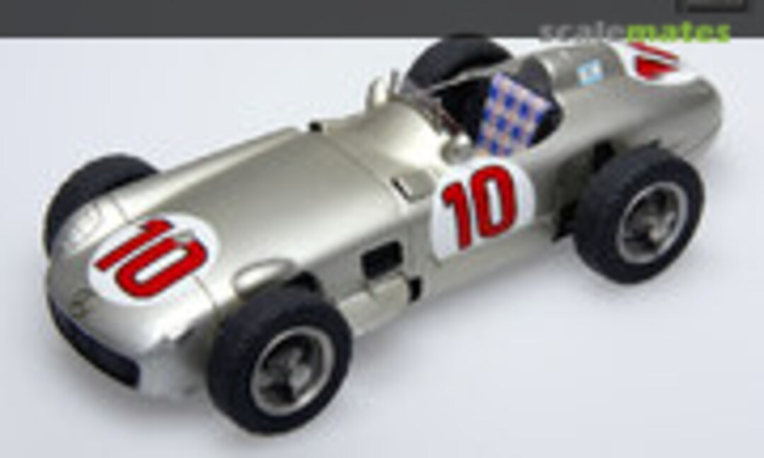 Mercedes-Benz W196 1:43