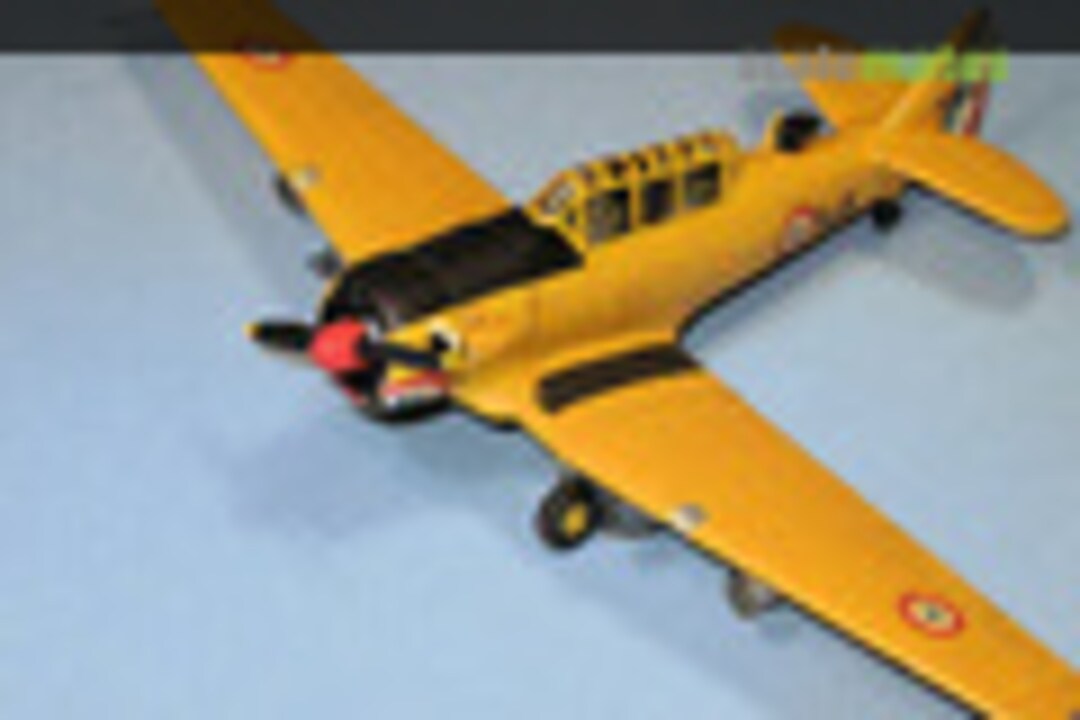 North American T-6G Texan 1:72