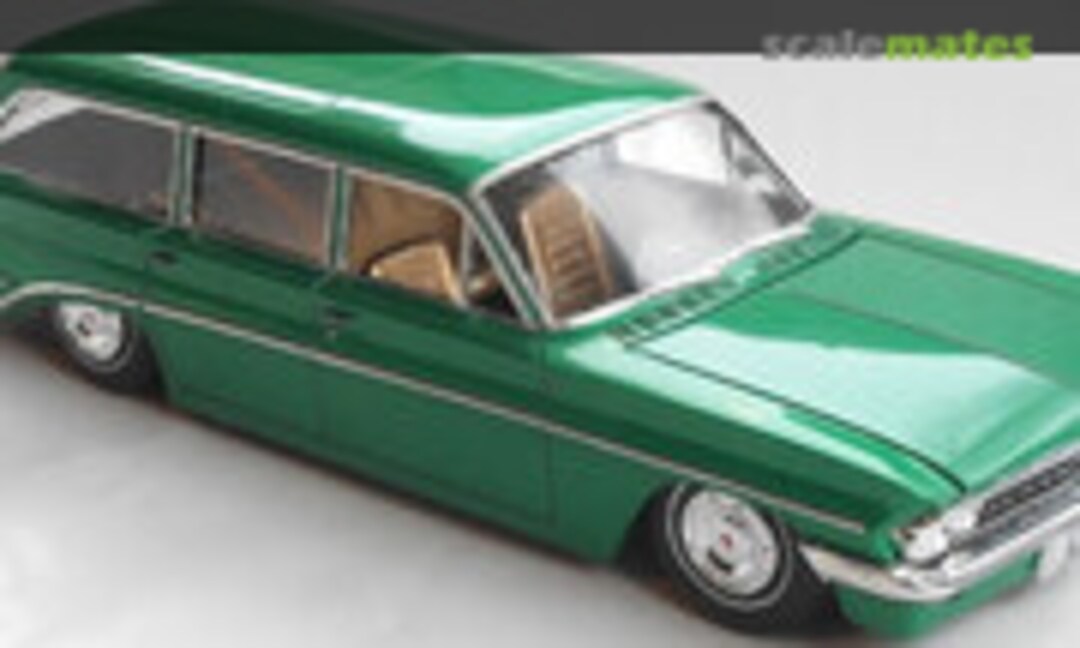 1961 Oldsmobile F-85 Wagon 1:25