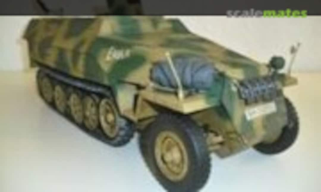 Sd.Kfz. 251/1 Ausf. D 1:16