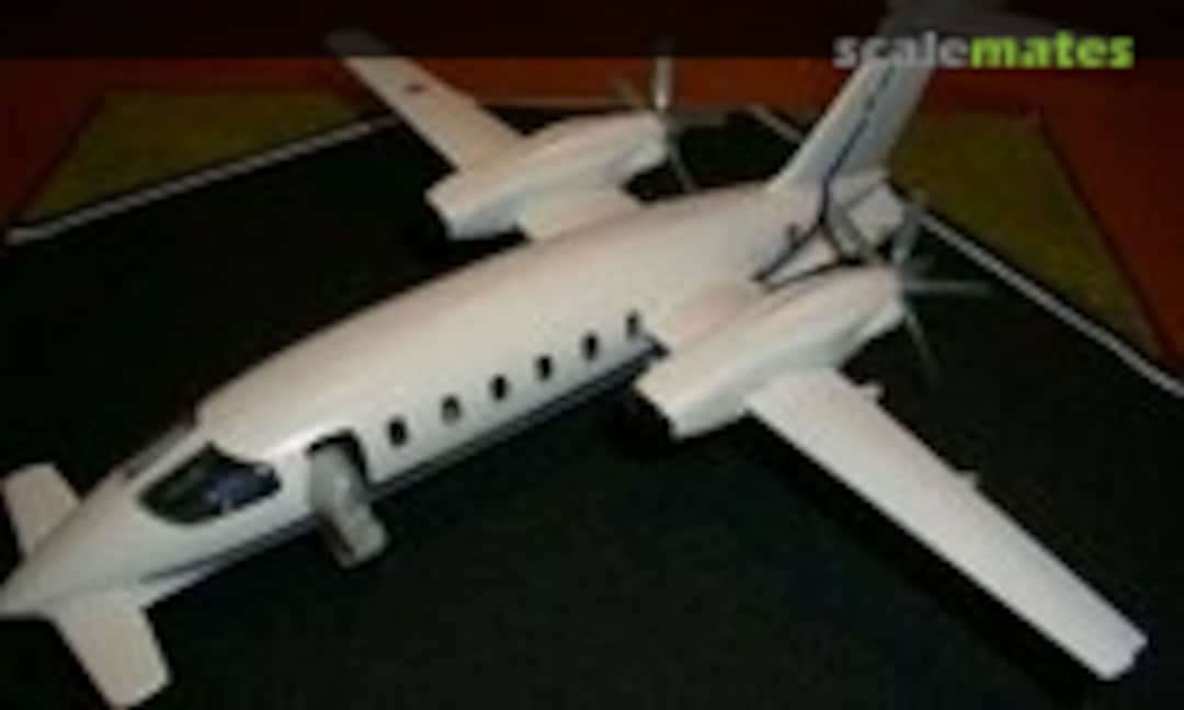 Piaggio P180 Avanti 1:72