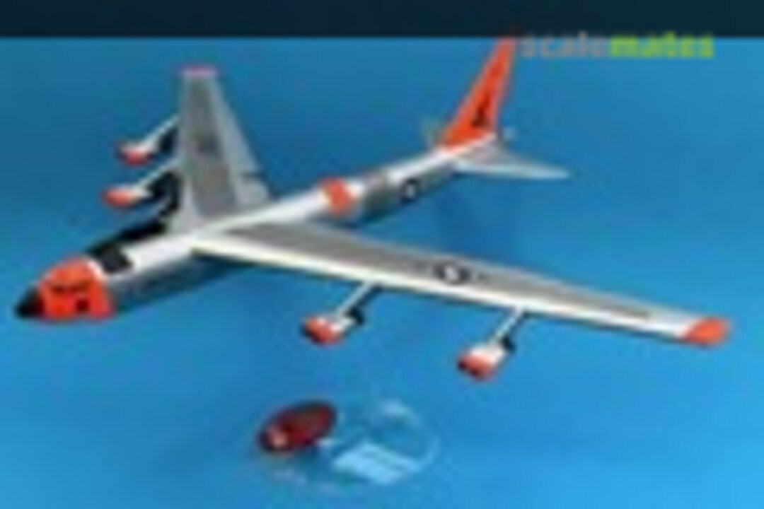 Boeing B-52A with X-15 1:175