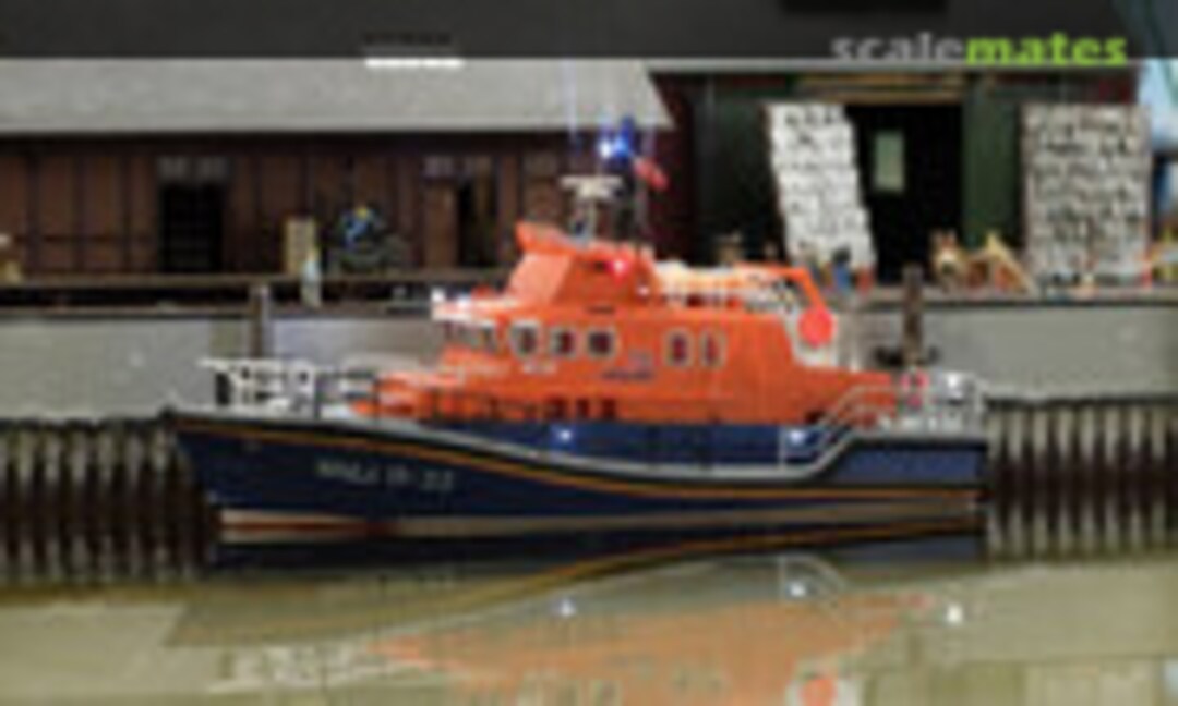 RNLI Severn Class Lifeboat 1:72