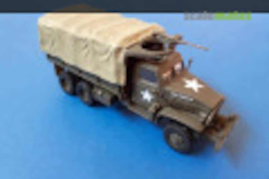 GMC Truck 2 1/2 Tonnen Cargo Truck 1:72