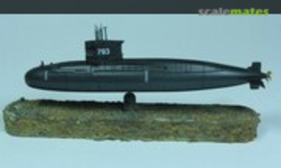 Taiwanese Hai Lung Class Submarine 1:700