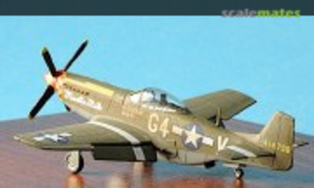 North American Aviation P-51D-10 Mustang 1:144