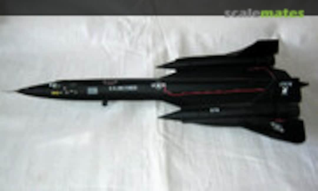 Lockheed SR-71A Blackbird 1:72