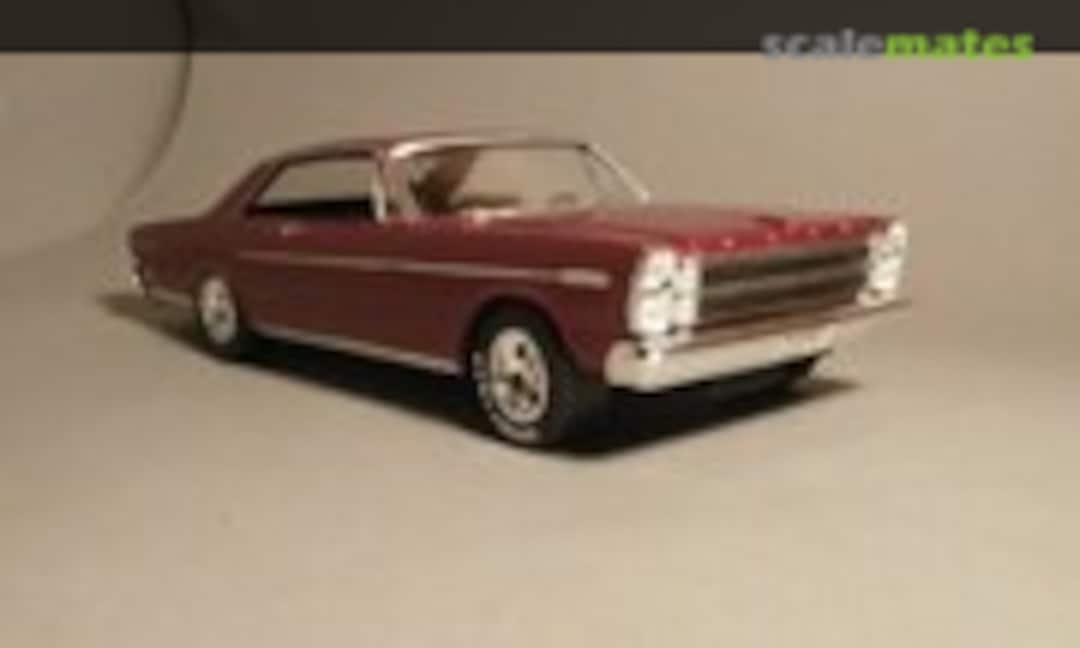 1966 Ford Galaxie 500 1:25