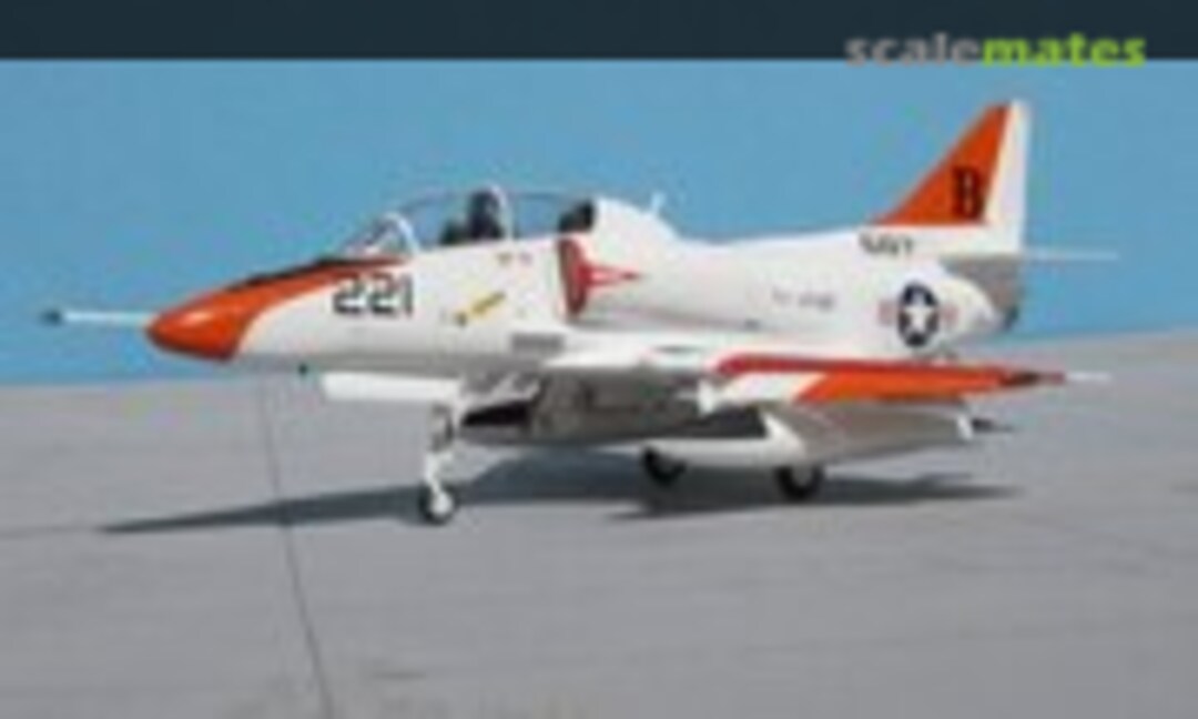 Douglas TA-4J Skyhawk 1:72