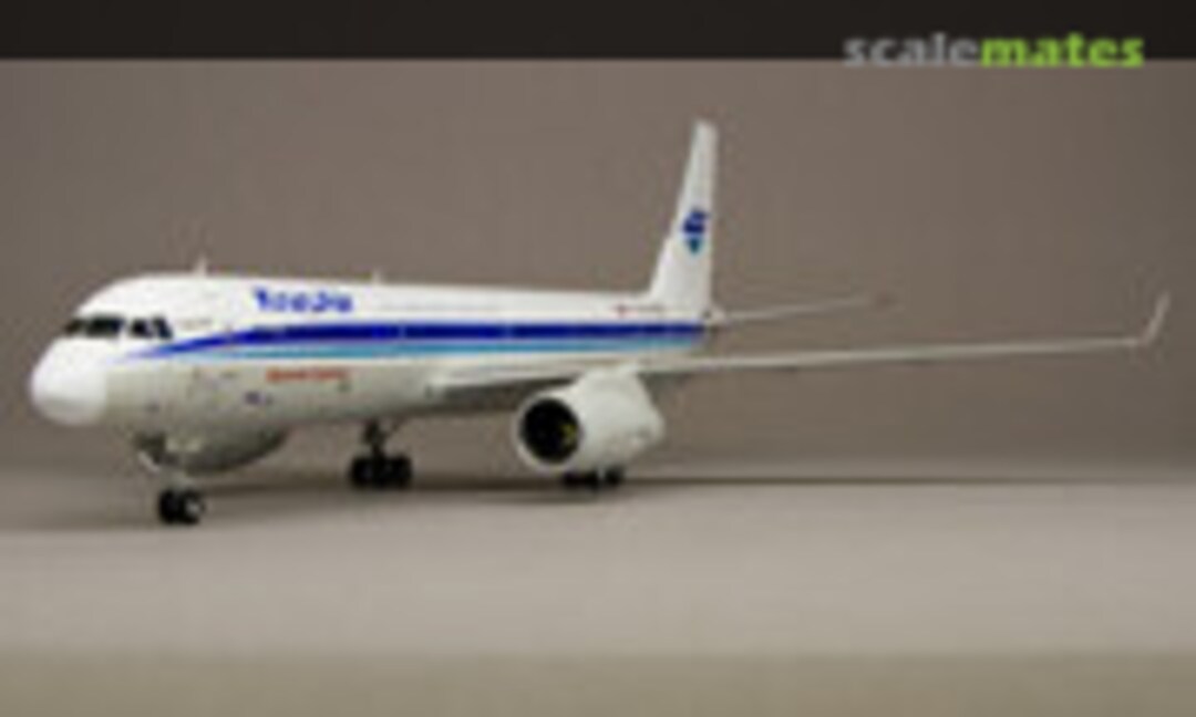 Tupolev Tu-204 1:144