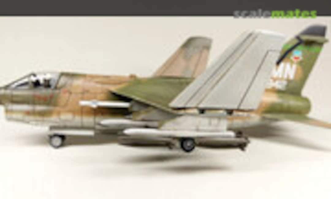 Vought A-7D Corsair II 1:72