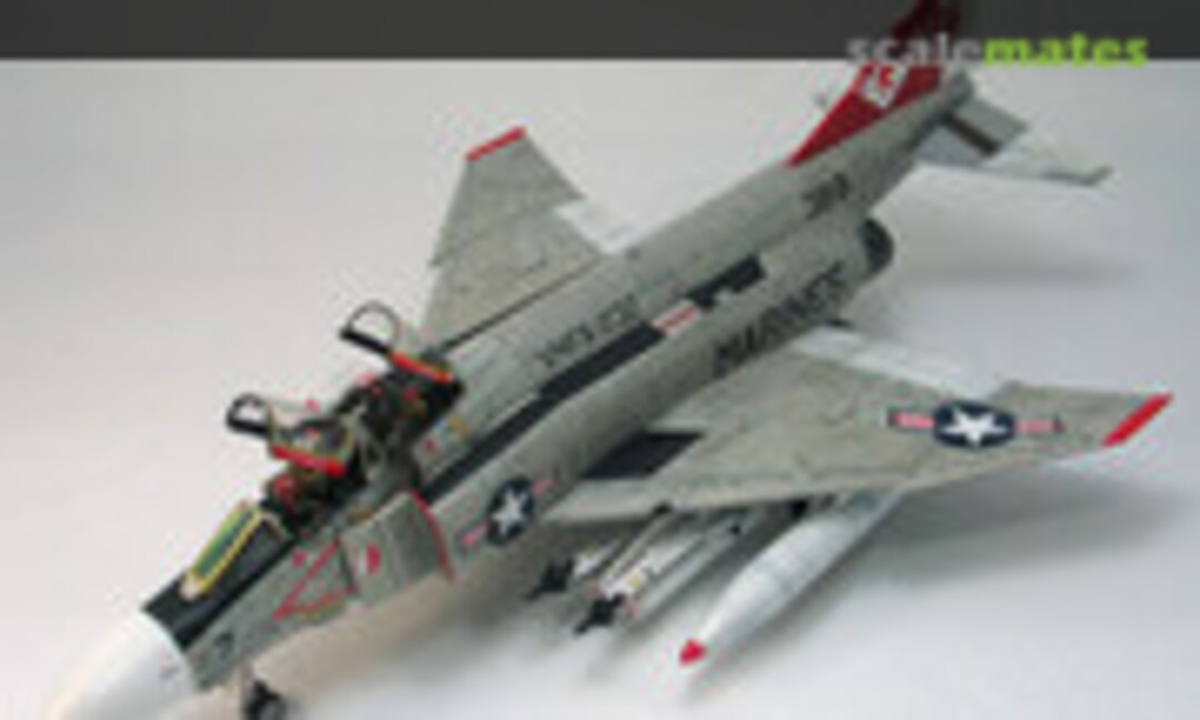 McDonnell Douglas F-4J Phantom II 1:48