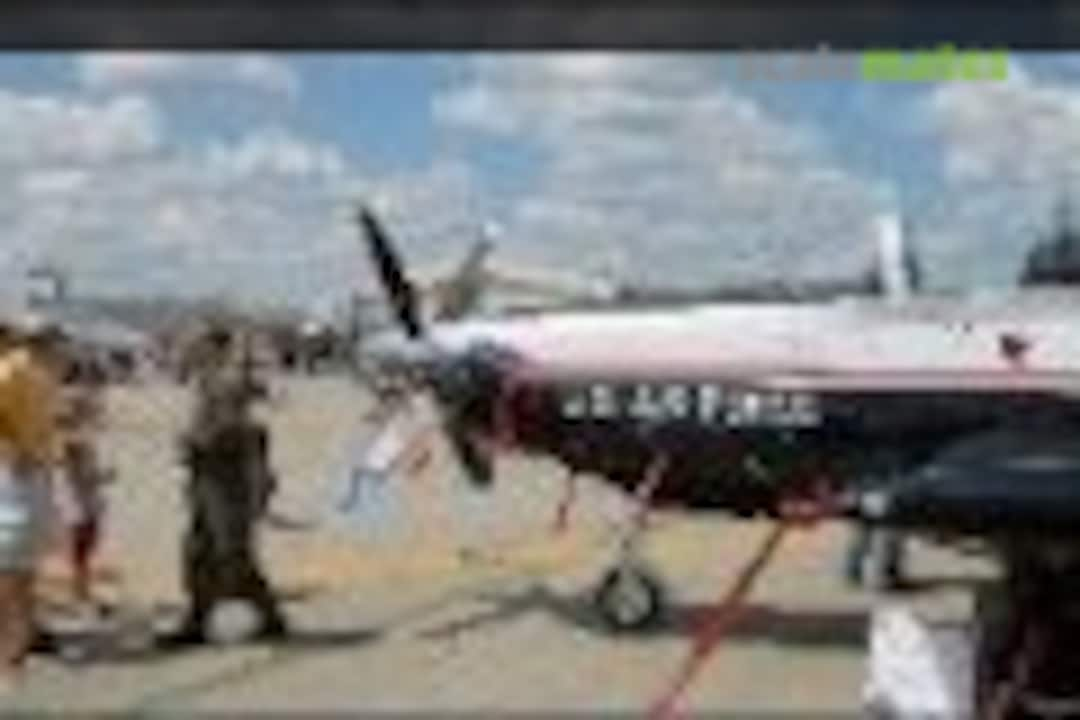 Raytheon T-6 Texan II