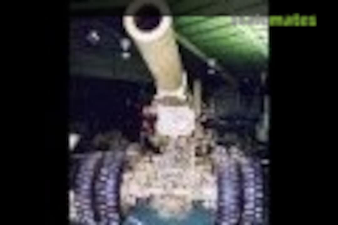 M115 203mm Howitzer